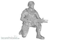 CMK 129-F35322 - Kneeling Soldier (on right knee)US Army Infantry Squad 2nd Division f.M1126 in 1:35