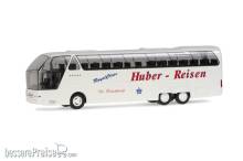 Rietze 64518 - Neoplan Starliner Huber Reisen (AT), 1:87