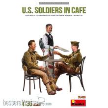 MiniArt 35406 - U.S. Soldiers in Cafe