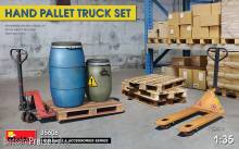 MiniArt 35606 - Hand Pallet Truck Set