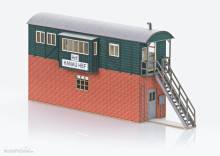 Trix T66338 - Bausatz ´Behelfsstellwerk Hanau´
