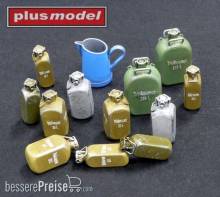 Plus model DP3003 - 1:35 German water canisters