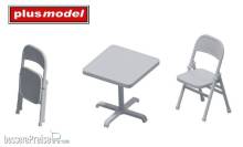 Plus model DP3075 - Folding chairs and table