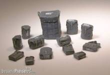 Plus model 425 - U.S. waterproof bags in 1:35