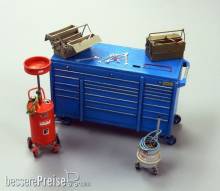 Plus model 497 - Garage equipment in 1:35