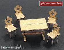 Plus model 592 - 1:35 Country furniture