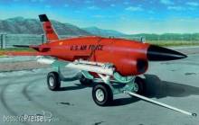 Plus model AL7035 - Firebee BQM-34 with transpoprt cart in 1:72