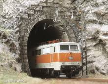 Busch 7024 - Zwei E-Lok-Portale