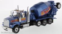 Diecast Masters 71075 - Western Star 4900 McNeiluse Bridgemaster concrete mixer Zementmischer mit blaue Kabine und blaue Mischer