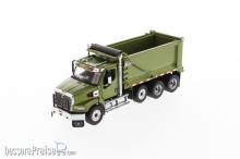 Diecast Masters 71086 - Western Star 49X SBFA Ox Bodies Stampede Dump - Metallic Olive green Kieper m. olive grüner Kabine und Kieper