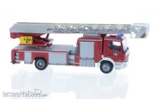 Rietze 71670 - Magirus DLK Atego `19 FW Freiberg, 1:87