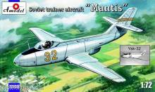 Amodel AMO72232 - 1:72 Yak-32 Mantis Soviet trainer aircraft