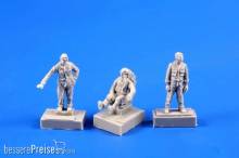 CMK 129-F72364 - SMB-2 Fighter Pilot + Two Ground Crew (Israel Air Force) in 1:72