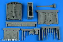 Aires 2289 - TF-104G & CF-104D & F-104DJ/F Starfighter wheel bay for Italeri