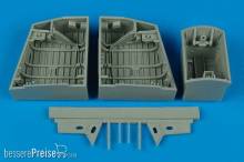 Aires 4453 - 1:48 English electric Canberra wheel bay (AIR