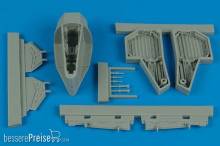 Aires 4475 - 1:48 F-84F Thunderstreak wheel bay (KINETIC)