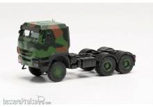Herpa 746908 - Iveco Trakker geschützt 6×6 Sattelzugmaschine Flecktarn ´Bundeswehr´