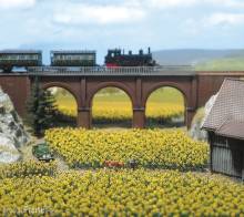 Busch 8103 - 96 Sonnenblumen