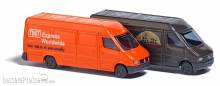 Busch 8338 - Zwei Mercedes Sprinter »UPS« und »TNT«