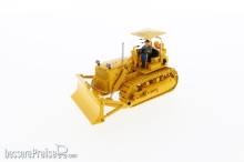 Diecast Masters 85577 - Caterpillar D7C Kettendozer