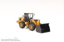 Diecast Masters 85782 - Cat 938 Wheel Loader