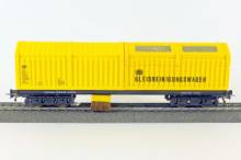 Lux 8830 - H0-Gleisstaubsaugerwagen AC mit Faulhaber-Motor und Steuerelektronik SSF-09 Automatische Start- / Stopp- Funktion. Analog und digital einsetzbar.