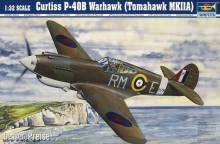 Trumpeter 02228 - 1:32 Curtiss P-40B Warhawk