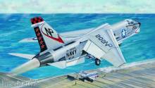 Trumpeter 02273 - 1:32 F-8J Crusader