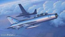 Trumpeter 2897 - 01:48 Soviet Su-9U Maiden