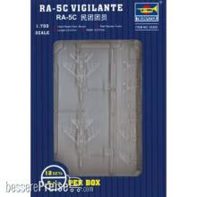Trumpeter 03420 - 1:700 RA-5C Vigilante