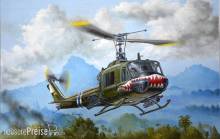 Trumpeter 05112 - UH-1B Huey - Gunship