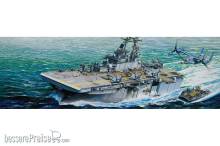 Trumpeter 05611 - 1:350 USS Wasp LHD-1
