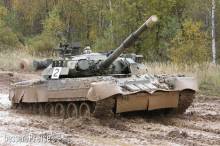Trumpeter 09525 - Russian T-80U MBT