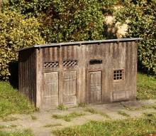 Model Scene 98508 - Geräteschuppen H0 (bausatz)
