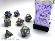 Chessex Würfel CHX27440 - Festive™ Carousel w/white Signature™ Polyhedral 7-Die Sets