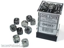 Chessex Würfel CHX27978 - Borealis® 12mm d6 Light Smoke/silver Luminary Dice Block™ (36 dice)