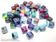 Chessex Würfel CHX29506 - Bag of 50 Assortment Loose Gemini™ Polyhedral d6 Dice