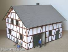 Modellbau Laffont E501 - Fachwerk-Bauernhaus verputzt