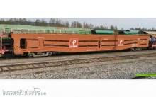 Electrotren HE4044 - RENFE, 4-achs. Autotransportwagen der Gattung DDMA, „Pecovasa“ in roter Farbgebung, Ep. V