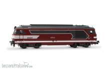 Jouef HJ2464S - SNCF, vierachsige dieselelektrische Mehrzwecklokomotive BB 67613 in roter „Capitole“-Farbgebung, Ep. VI, mit DCC-Sounddecoder