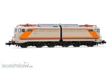 Arnold HN2643S - FS, Elektrolokomotive der Reihe E.646 „Navetta“, 2. Bauserie, Triplex-Fenstern, „MDVC“-Farbgebung mit silbernem Dach, Ep. IV-V, mit Sounddecoder