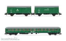 Arnold HN6576 - ADIF, 3-tlg. Set in grüner Lackierung, bestehend aus 2 x 2-achs. gedeckte Güterwagen J2 und 1 x Wagen SSV-500, Ep. VI