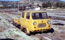 Rivarossi HR9006 - FS, Draisine Fiat 500 mit sechseckigem Kühlergrill, gelbe Farbgebung, mit Anhänger