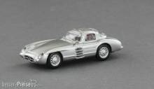 LEGRAND LE87300 - Mercedes Benz 300 SLR Uhlenhaut Coupe, silber, innen rot
