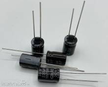 Lokstore Digital LoDi500 - Elko 220uF 35V 5er Pack