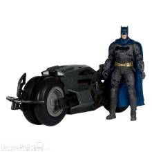 McFarlane Toys MCF17477 - The Flash DC Multiverse Fahrzeug Batcycle with Batman