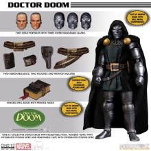Mezco Toys MEZ77272 - Marvel Actionfigur 1/12 Doctor Doom 17 cm