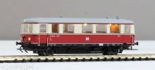 Kres N13502D - Dieseltriebwagen VT 135 109, Epoche III DR, mit 3. Spitzenlicht, digital