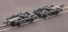 Peco PC108 - LNWR 8ft Coach Bogies & wheel