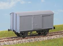 Peco PC56 - LNER 10ton Fischwagen